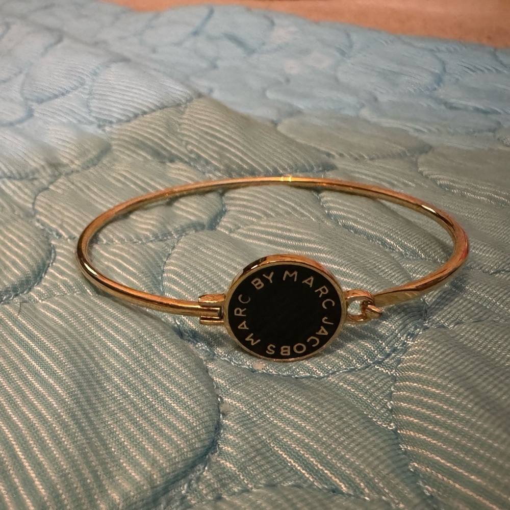 Marc Jacob bracelet small size